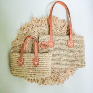 Tas Anyaman Lontar Handmade – Elegan & Ramah Lingkungan
